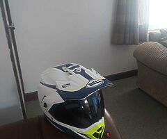 Bell helment