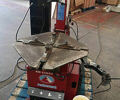 Wanted compressor and balancer