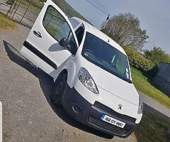 152 Peugeot partner. Fresh test