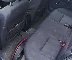 Nissan Almera 2005 - Image 5/6