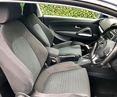 2011 Volkswagen Scirocco - Image 8/10
