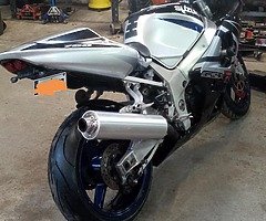 2001 gsxr 750