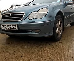 Quick sale Mercedes 2002C180 MOT TILL 2 DEC 19 - Image 10/10