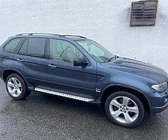BMW X5 CrewCab CHEAP TAX