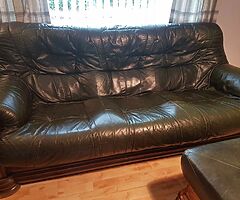 4 piece leather setter suite