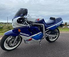 Suzuki Gsxr 750 slingshot