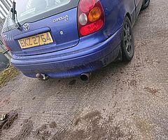 1.4vvti Corolla read ad