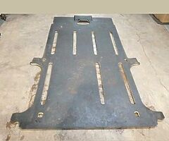 I'm looking for something like that floor, 3 seats for  Mercedes vito 2004- 2014