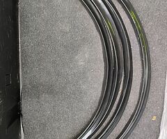 Universal Rubber wheel eyebrows