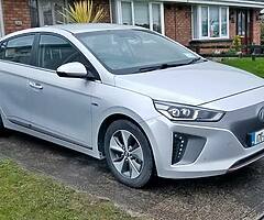 Hyundai Ioniq Premium SE