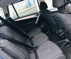 Citroen C4 Grand Picasso Automatic 7 seater, 1.6 Diesel - Image 4/7