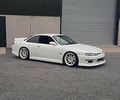 Pearl white S14a