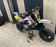 Z2 Stomp supermoto