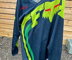 Fox 180 kit medium jersey and 30” bottoms