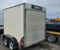 Good box trailer for sale €2200