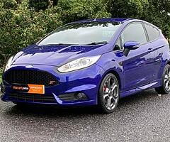 2016 Ford Firsta ST-3