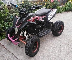 Quad bike 50cc like new can be seen running need new throttle cable tnd carb dun on good bike - Image 4/5