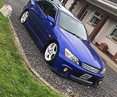 WANTED V2 OR TRD BUMPER