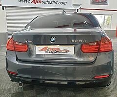 2014 BMW Series 3 - Image 9/10
