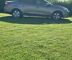 2011 Renault Fluence￼
