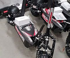 EVO Powerboard 1000 watt Scooter (serious value) 40 kph top speed @ muckandfun - Image 4/10