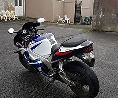 Suzuki Gxsr 750cc