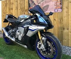 Yamaha R1M