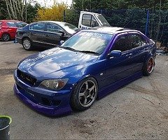 Lexus altezza