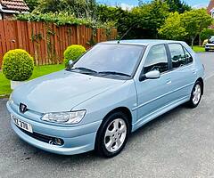 Peugeot 306 2.0 HDI Meridian (half leather) - Long MOT and Low Miles! Tow bar fitted!