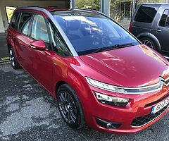 152 Citroen C4 Grand Picasso Exclusive+ BlueHDi 120 S&S 6-spd manual 7 Seater