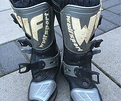 Kids motorcycle boots