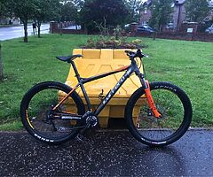 Carrera vendetta mountain bike