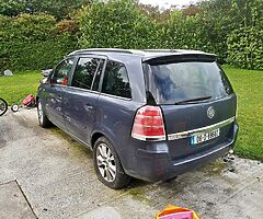 Vauxhall zafira Sri 1.9 06 (breaking)