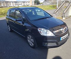2008 vauxall zafira (automatic)