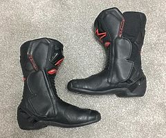 Alpinestar SNX 6 boot