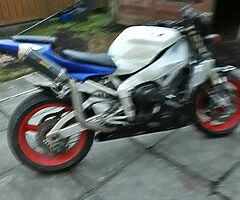Wanted 99 r1 fuel tank possible blue if anything. Pm me if 1.