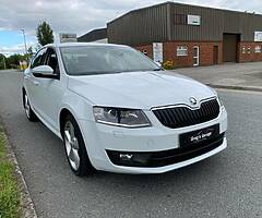 Skoda Octavia Sport 2017 low millage finance warranty