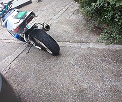Suzuki gsxr 750 k1