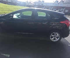 Ford Focus - Image 5/9