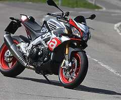 WANTED APRILIA V4 TUONO 1100 FACTORY