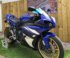 Yamaha R1 Big Bang