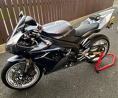 2005 Yamaha YZF-R