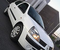 Oct 2002 Renault Clio 1.2 Expression 16v