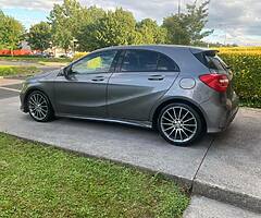 2015 Mercedes  A class