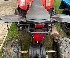 200 cc manual 5 gears and reverse 4stoke electric start