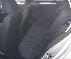 2010 Volkswagen Golf 1.6 TDI (105hp) - Image 7/10