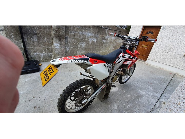 crf 250r road registered - 1/1