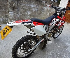 crf 250r road registered