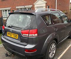 2007 citroen crosser 7 seaters  2.2 diesel read descriptions