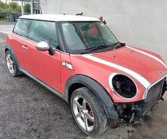 Mini cooper 2007 for parts